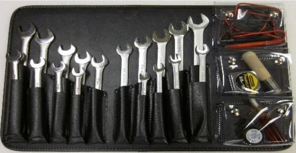 19 Square Military-Style Wheeled Tool Case