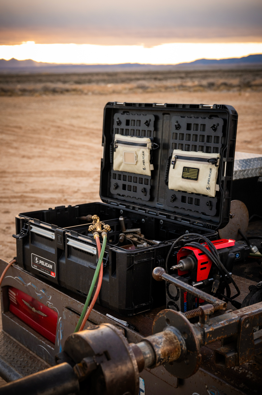 CRATE 90L