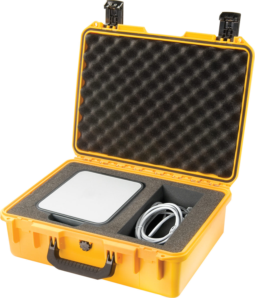 iM2400 Storm Laptop Case